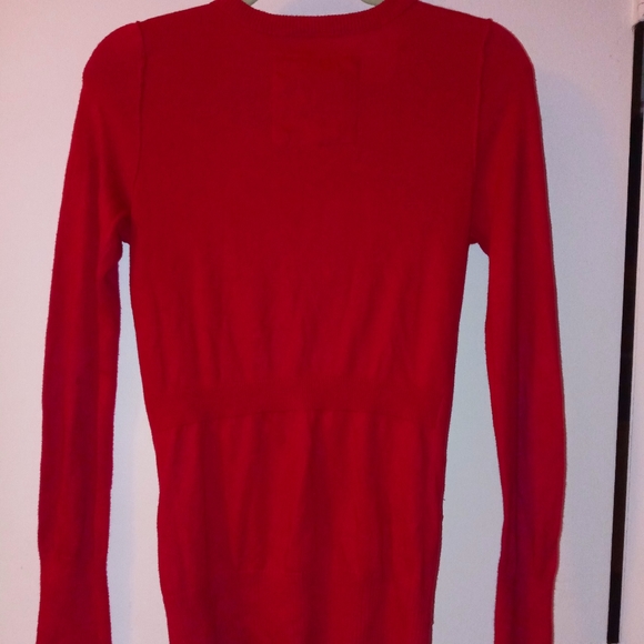 Sweater - Picture 6 of 6